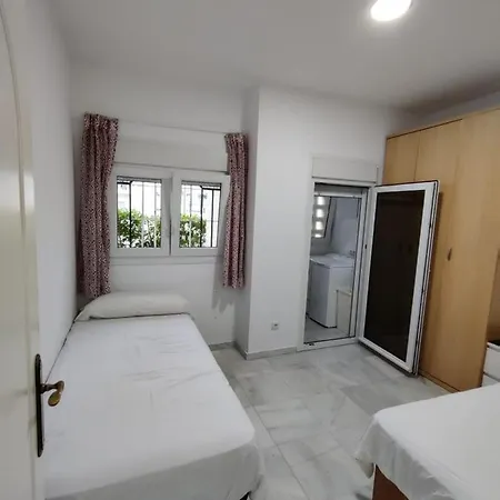 公寓 Maravilloso Apartamento En Urb. Costa Lago *